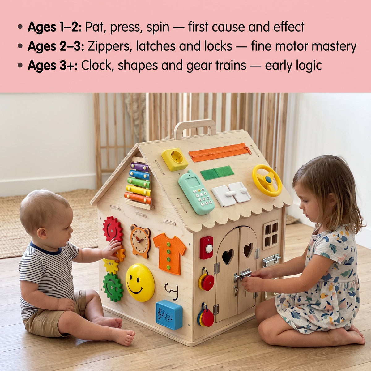 Drewniany domek manipulacyjny Montessori